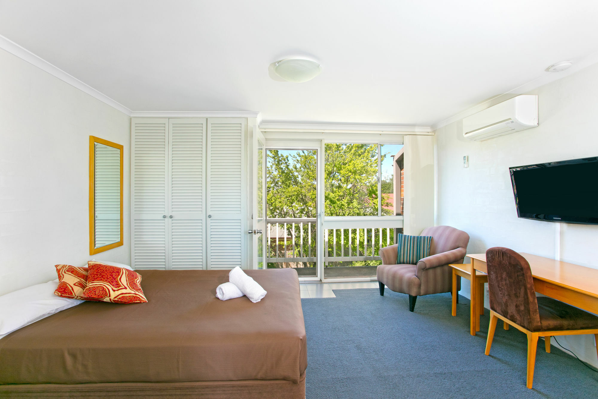 Bathurst Studio Apartments Bagian luar foto